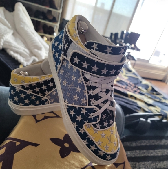 Louis Vuitton 'Aculpulco' Sneakers - Picture 11 of 11